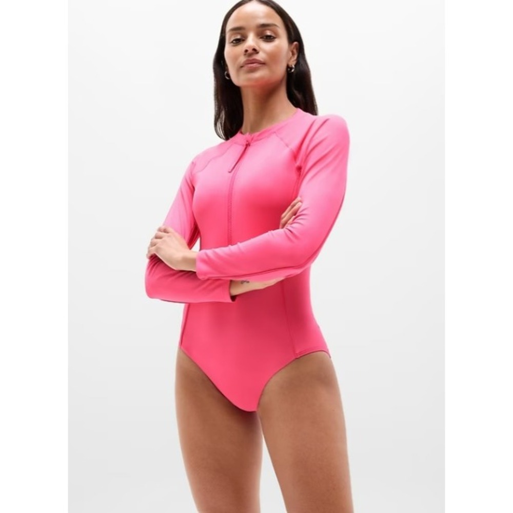 Athleta Sun Shield Rashguard One Piece Surf Swim Sporty Orange Red size Medium
